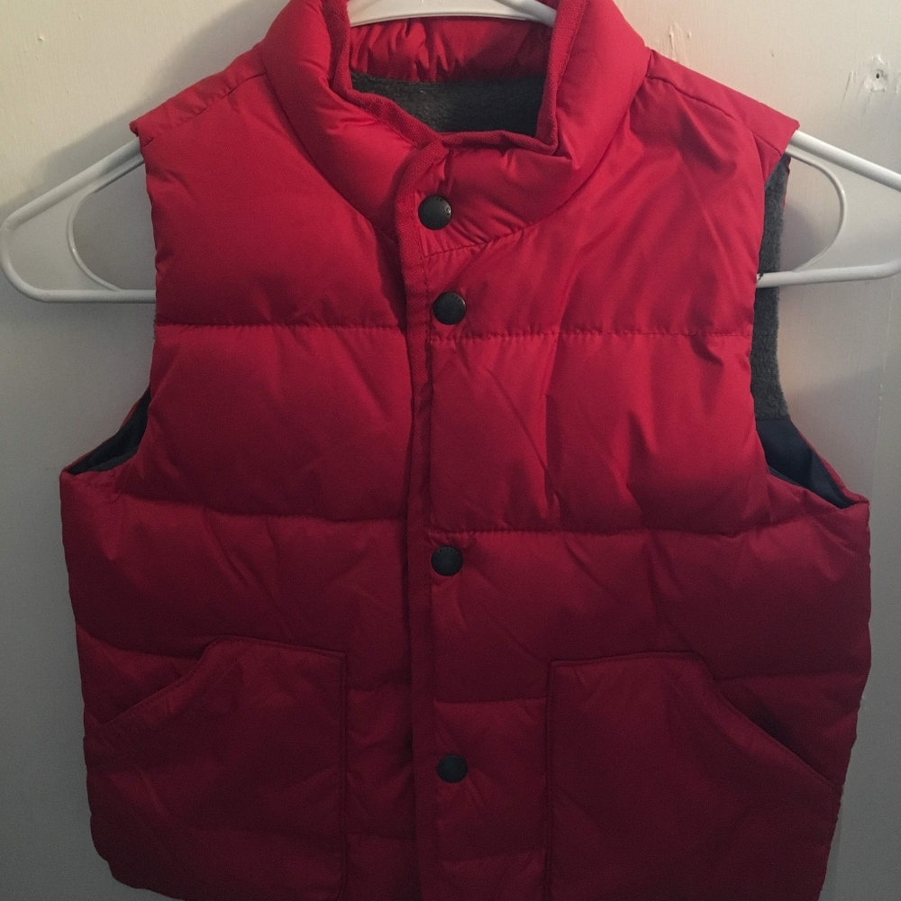 NWOT Gap kids down vest